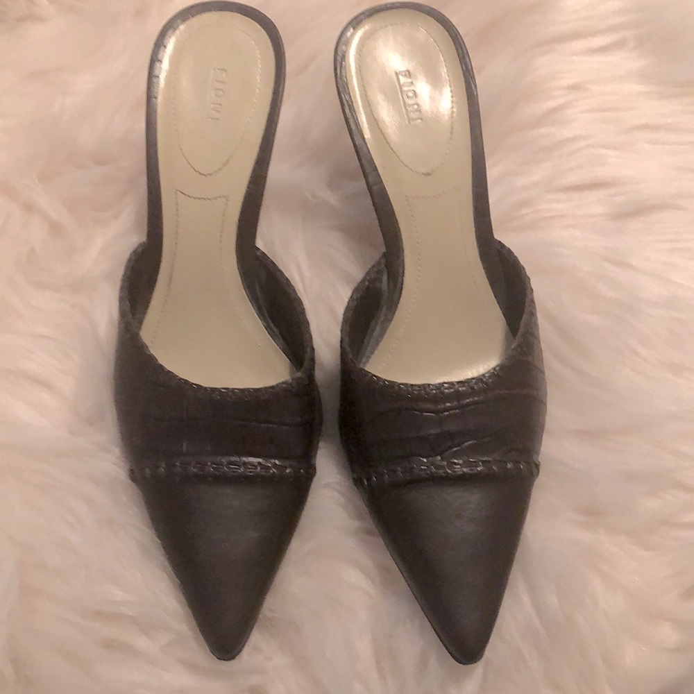 Fioni Brown dress mules size 8 1/2
